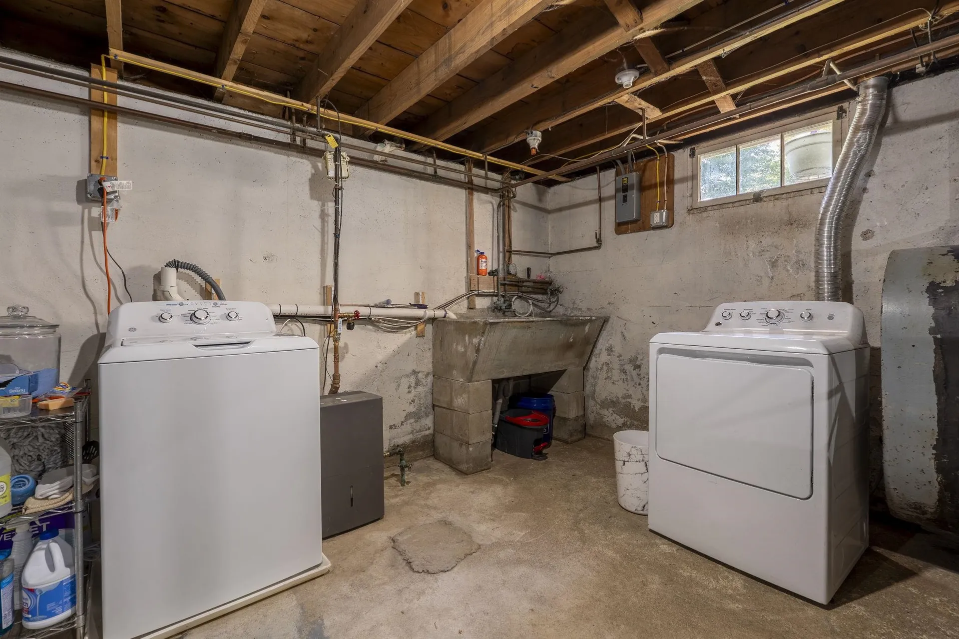 60 Crescent Street Laconia NH 03246
