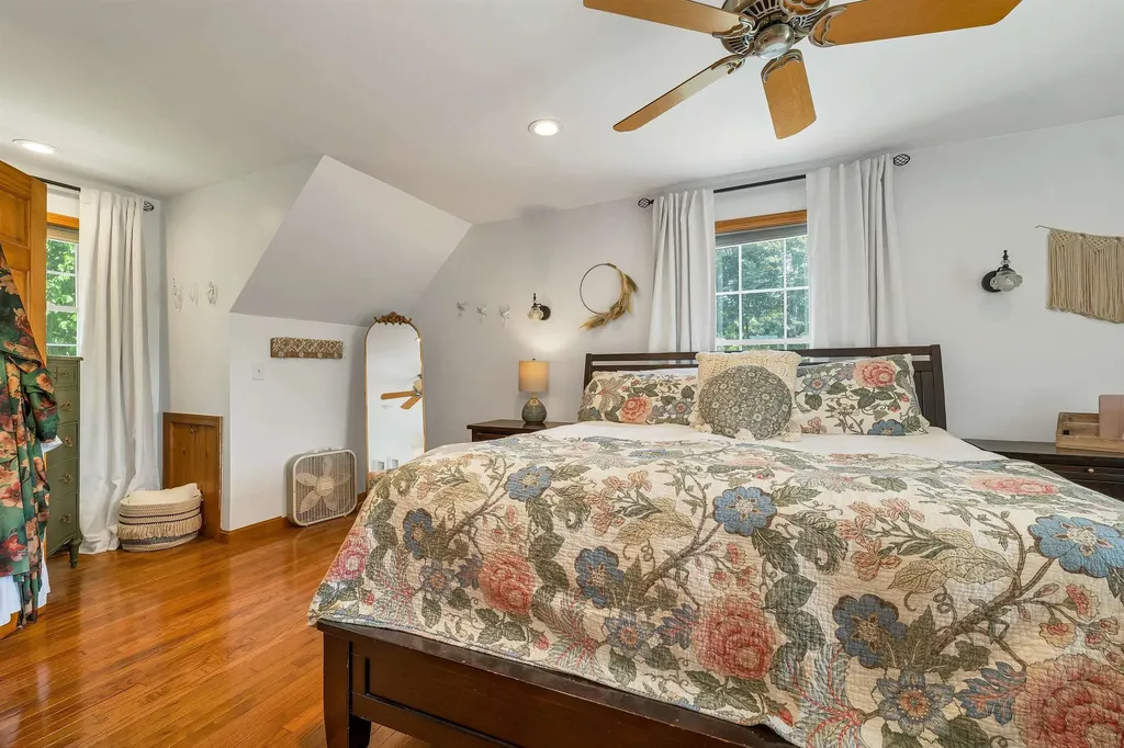 39 Beach Pond Road Wolfeboro NH 03894