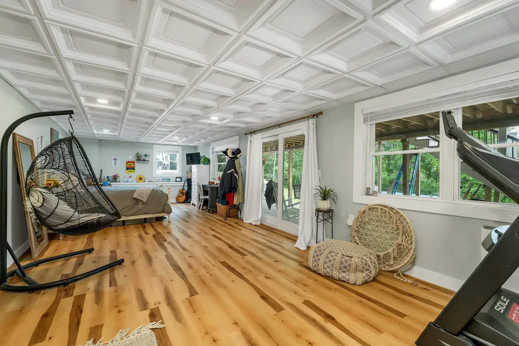 39 Beach Pond Road Wolfeboro NH 03894