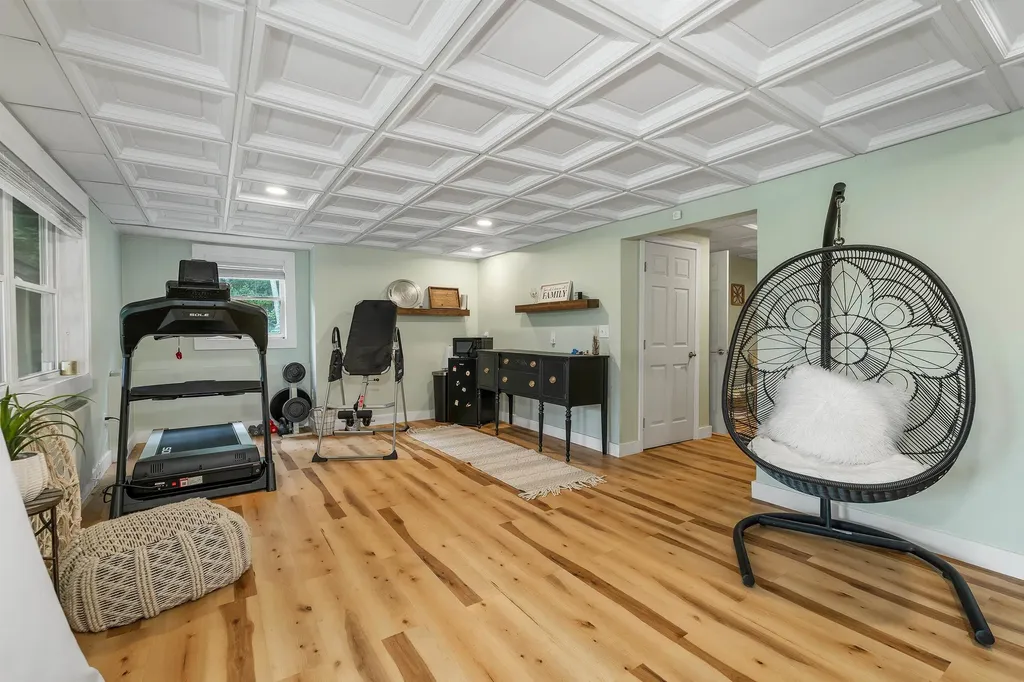 39 Beach Pond Road Wolfeboro NH 03894