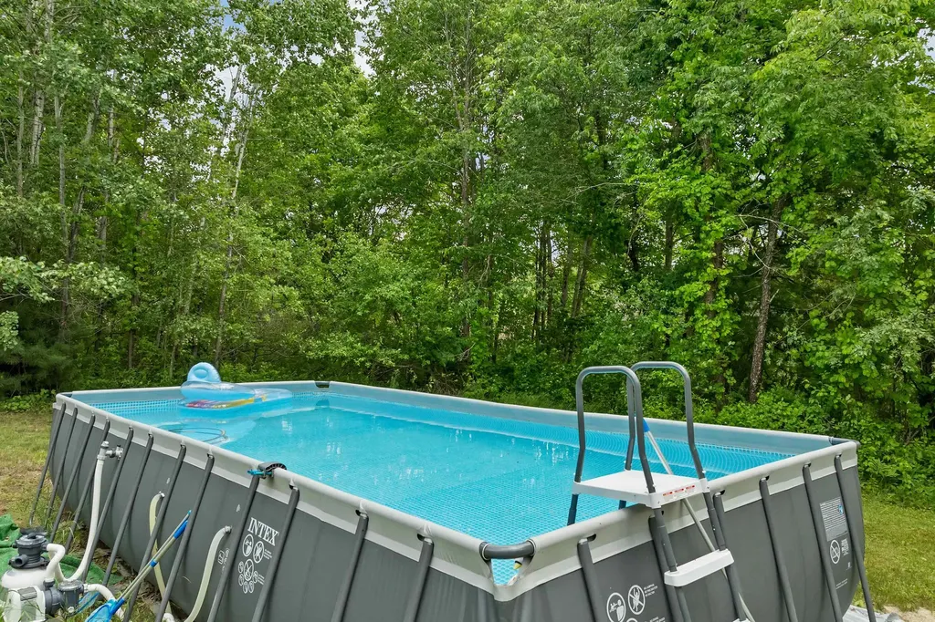 39 Beach Pond Road Wolfeboro NH 03894
