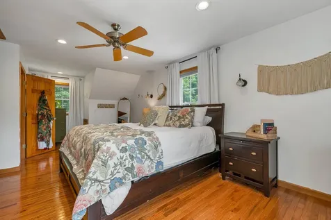 39 Beach Pond Road Wolfeboro NH 03894