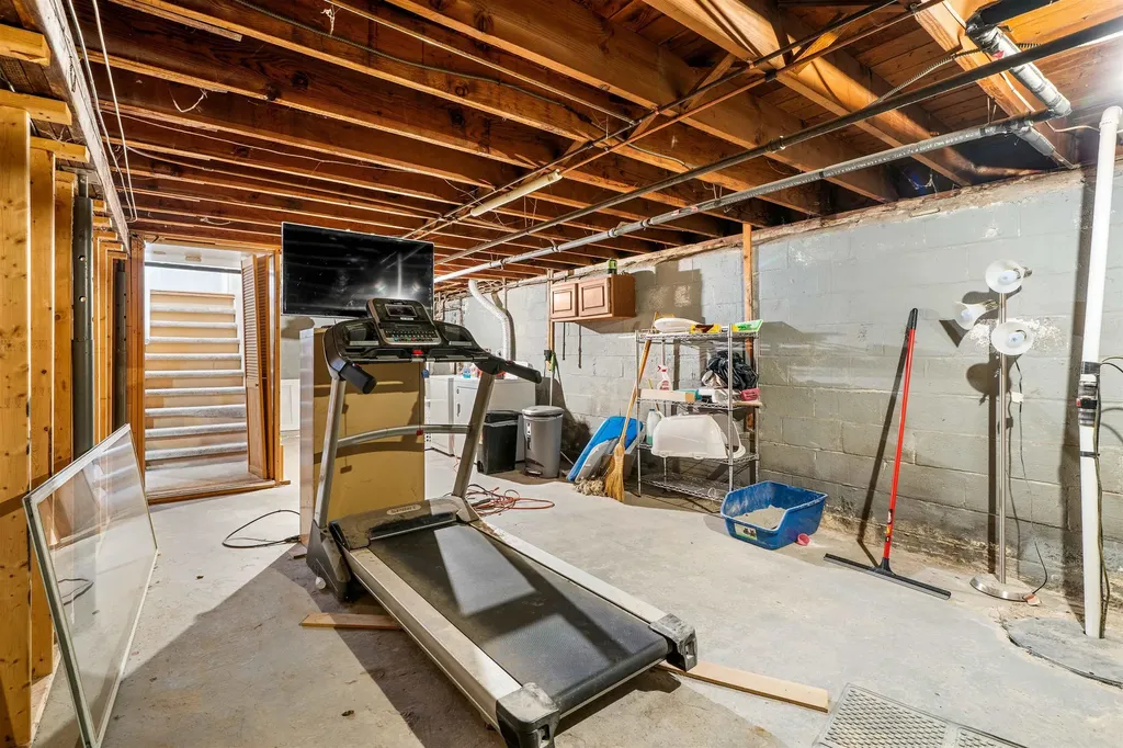 23 Mifflin Drive North Andover MA 01845