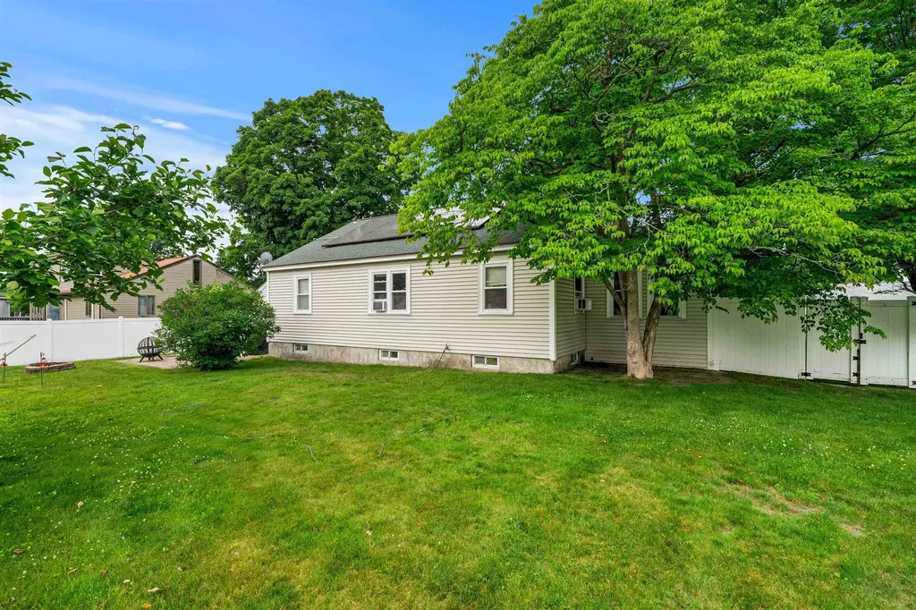 23 Mifflin Drive North Andover MA 01845
