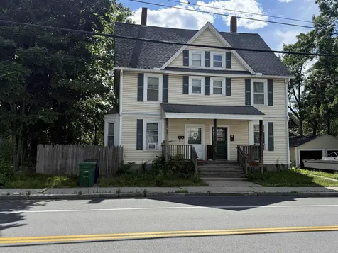 26 Manchester Street Nashua NH 03064