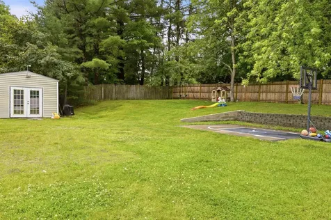 254 Greeley Street Manchester NH 03102