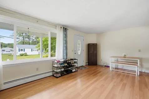 254 Greeley Street Manchester NH 03102