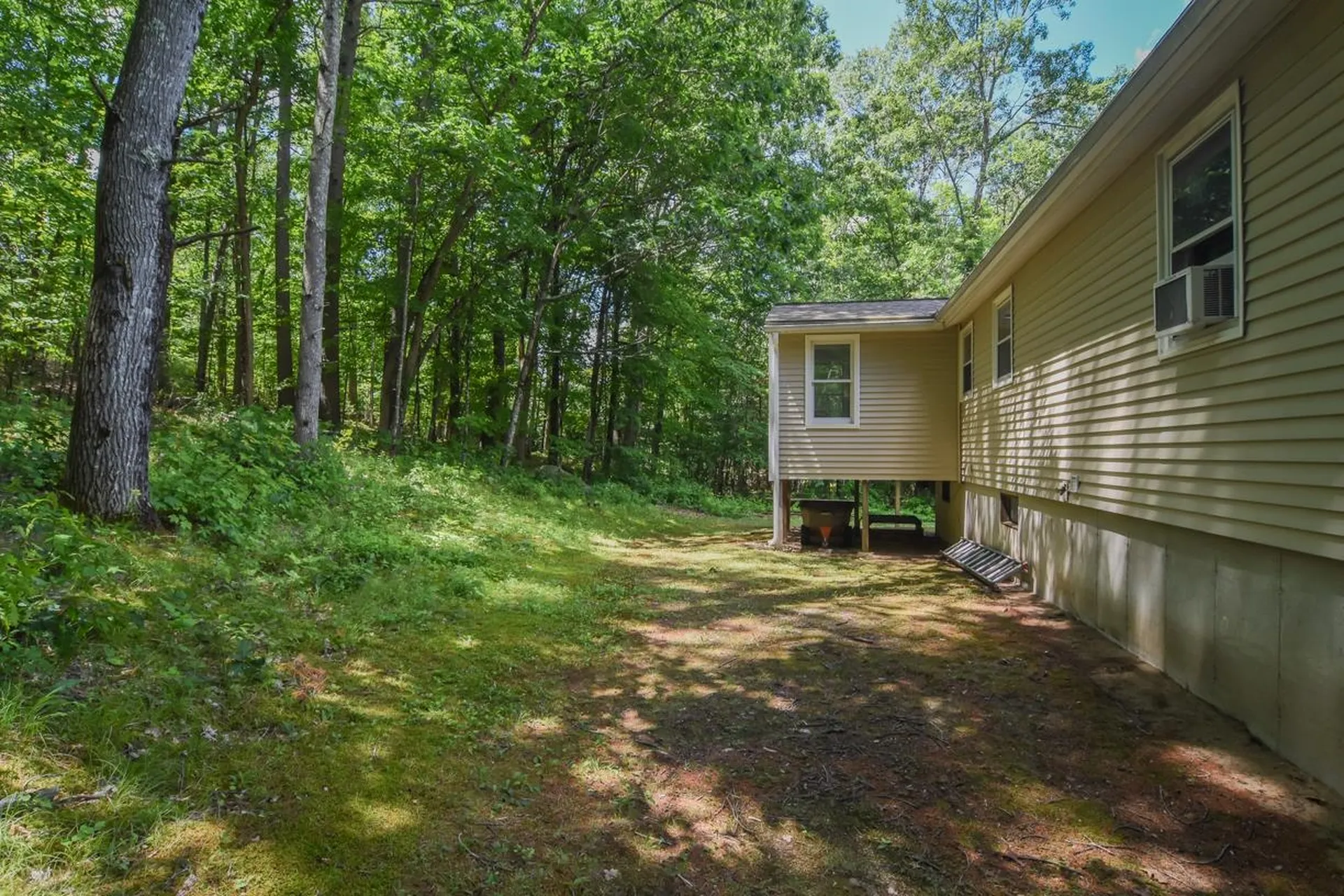 3 Greenleaf Street Merrimack NH 03054