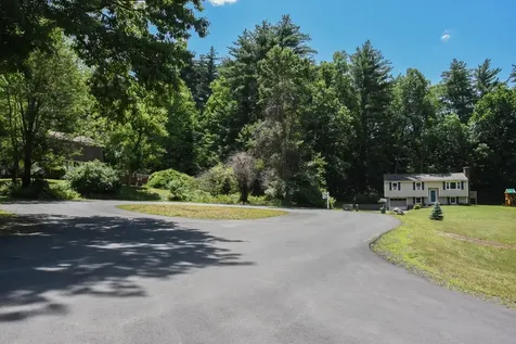 3 Greenleaf Street Merrimack NH 03054