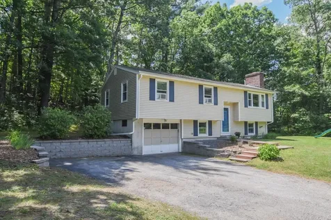 3 Greenleaf Street Merrimack NH 03054