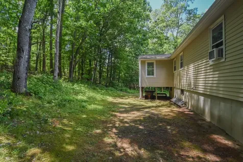 3 Greenleaf Street Merrimack NH 03054