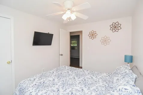 3 Greenleaf Street Merrimack NH 03054