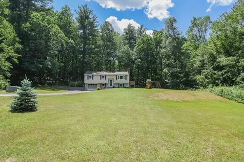3 Greenleaf Street Merrimack NH 03054