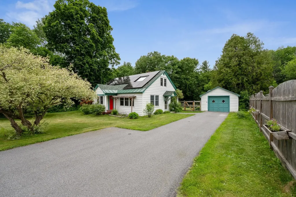 176 Brown's Court Richmond VT 05477