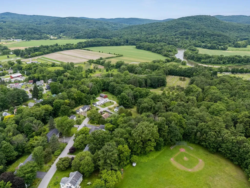 176 Brown's Court Richmond VT 05477