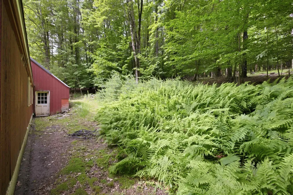 21 Foliage View Road Lebanon NH 03766