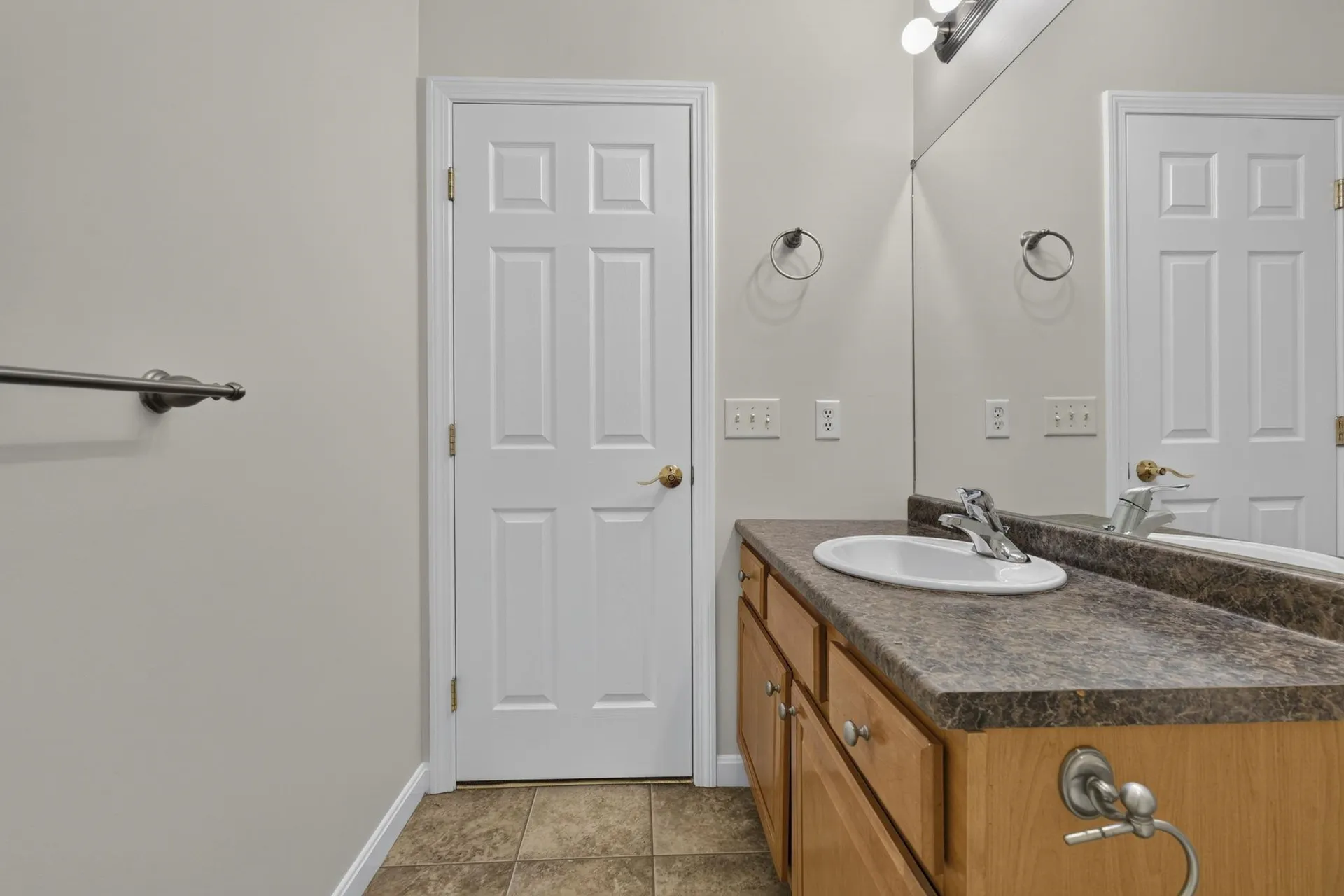 65 Fordway Ext Boulevard Derry NH 03038