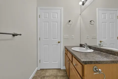 65 Fordway Ext Boulevard Derry NH 03038