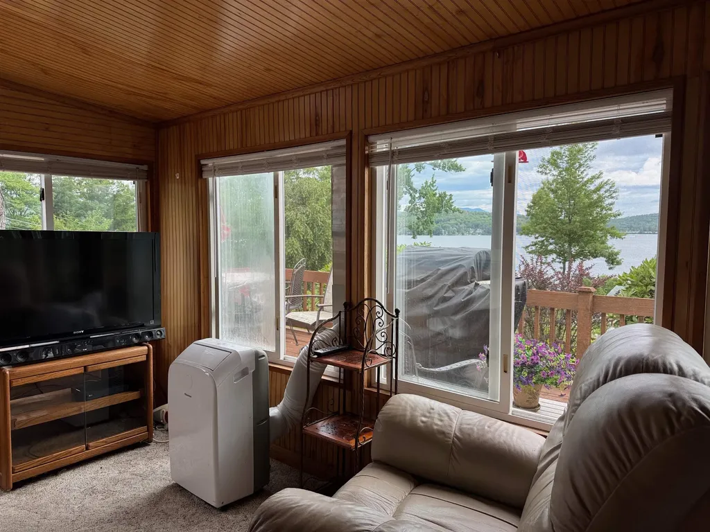 728 Scenic Road Laconia NH 03246