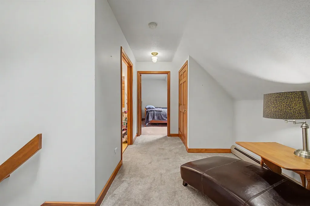 10 Twin Birch Lane Sunapee NH 03782