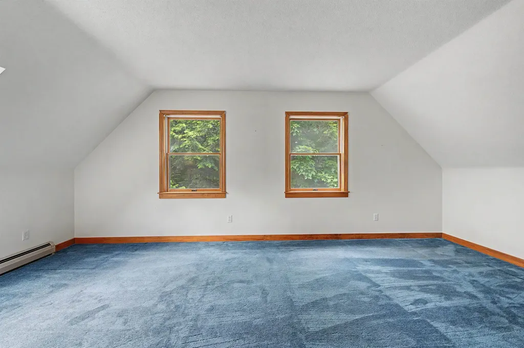 10 Twin Birch Lane Sunapee NH 03782