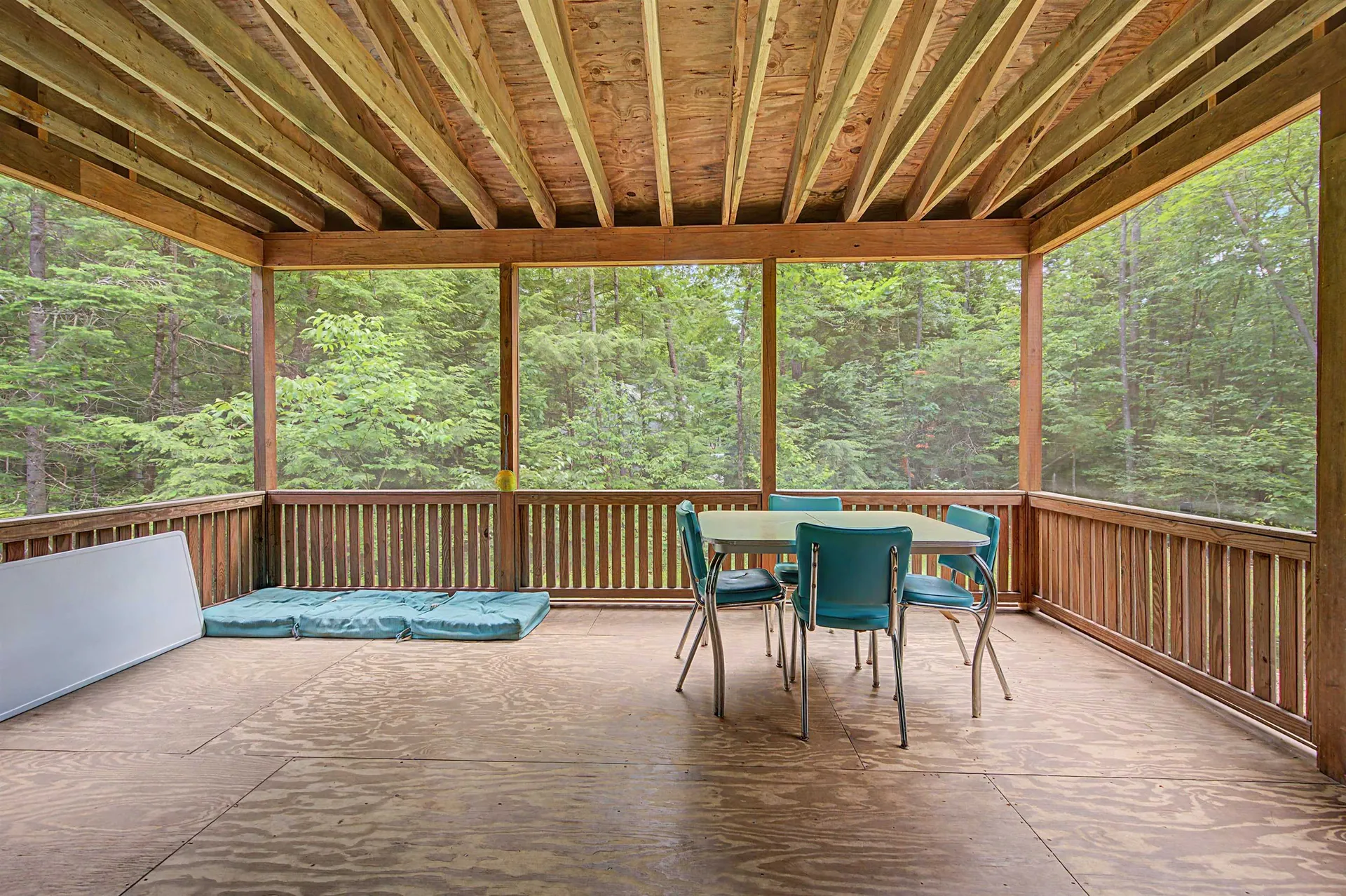 10 Twin Birch Lane Sunapee NH 03782