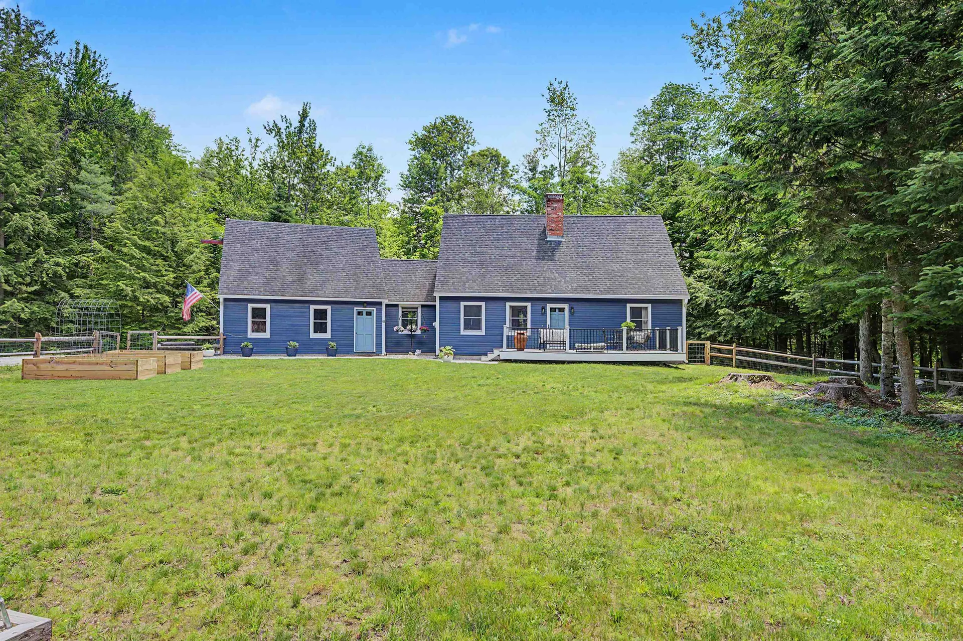 10 Twin Birch Lane Sunapee NH 03782