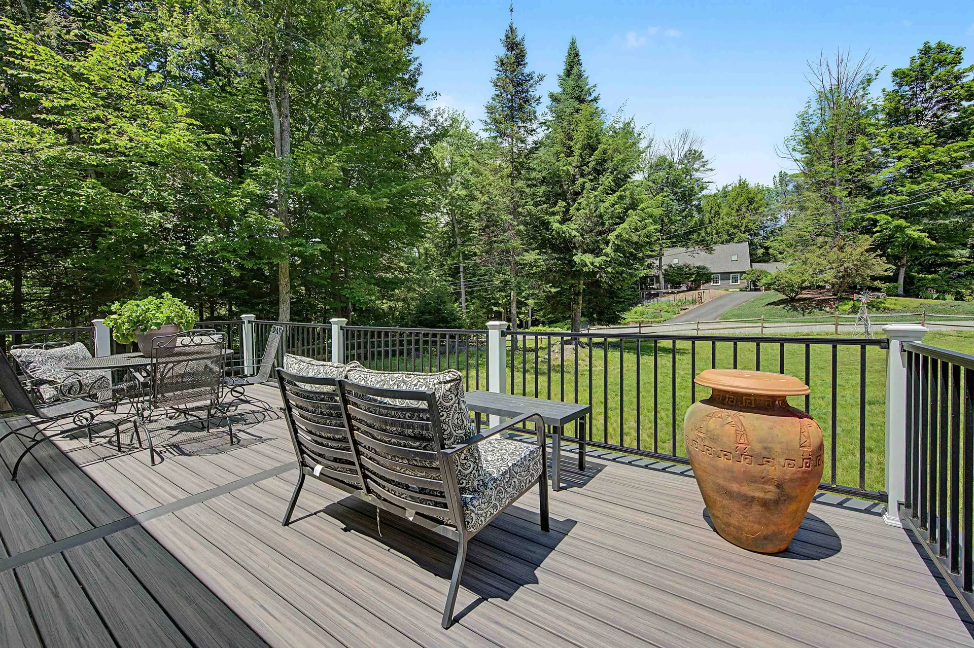 10 Twin Birch Lane Sunapee NH 03782