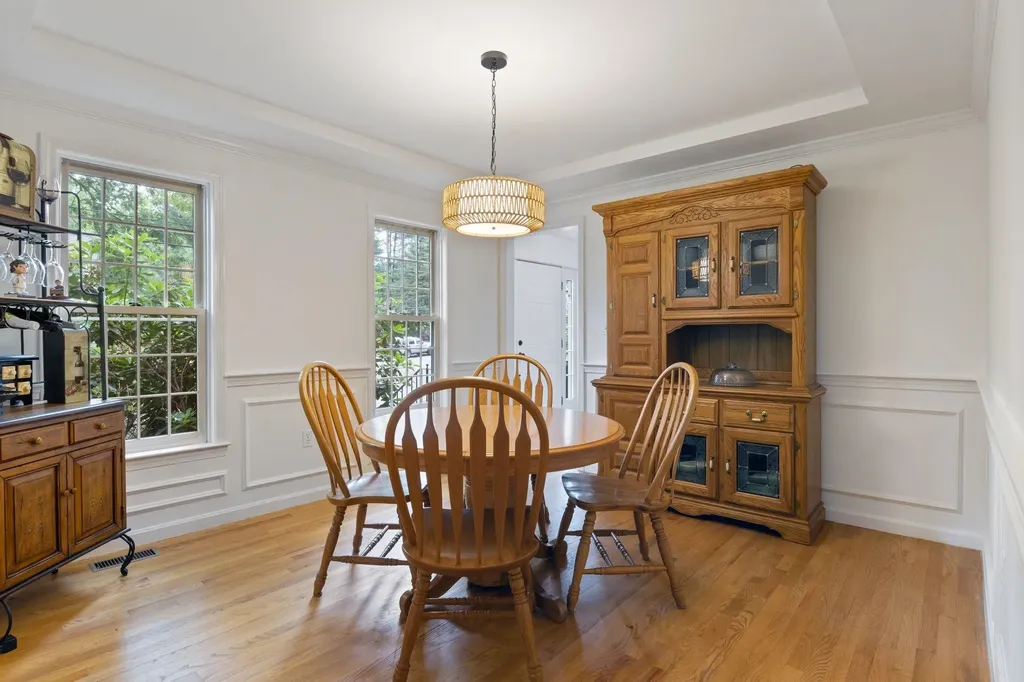 6 Dacotah Street Hampton NH 03842