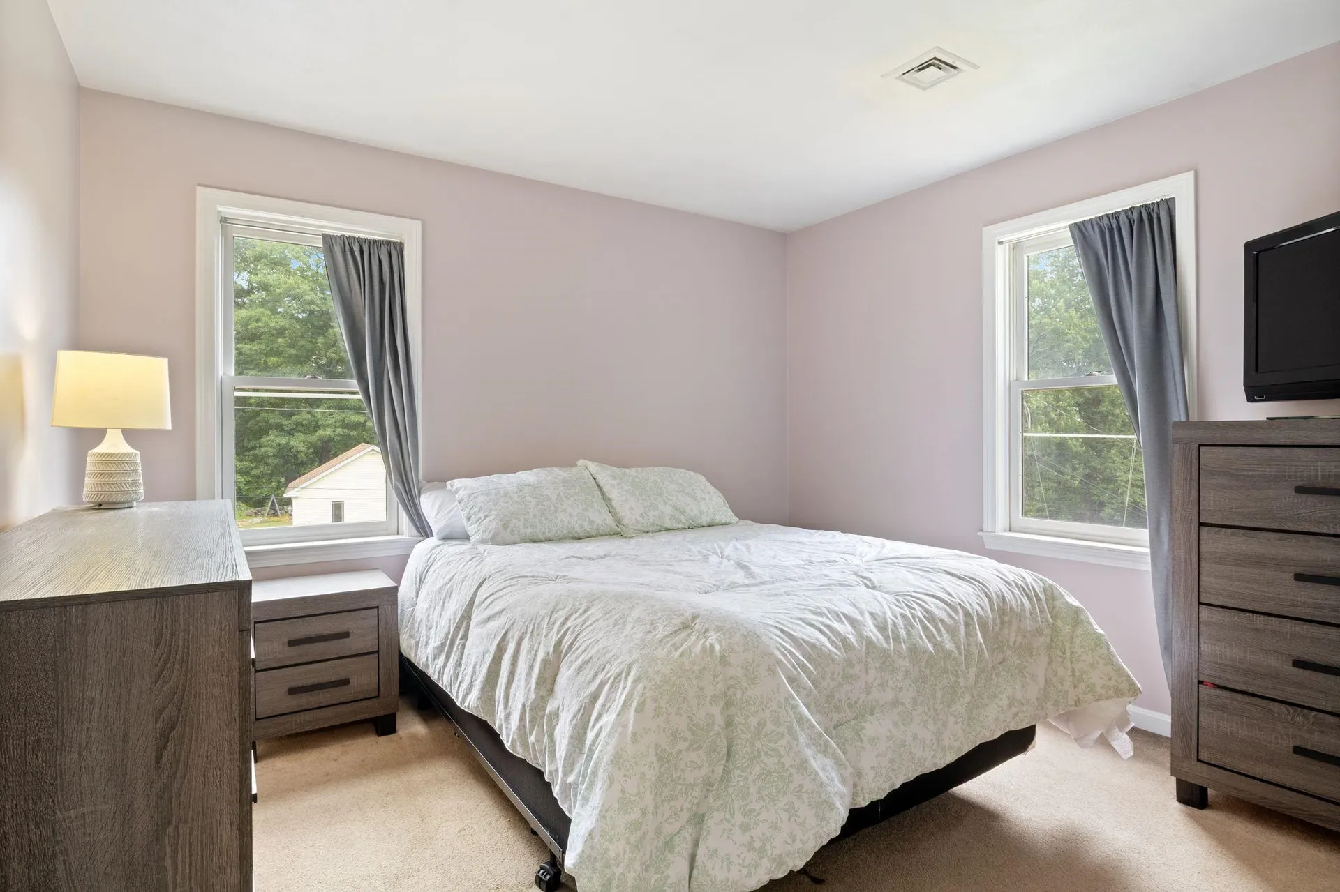 6 Dacotah Street Hampton NH 03842
