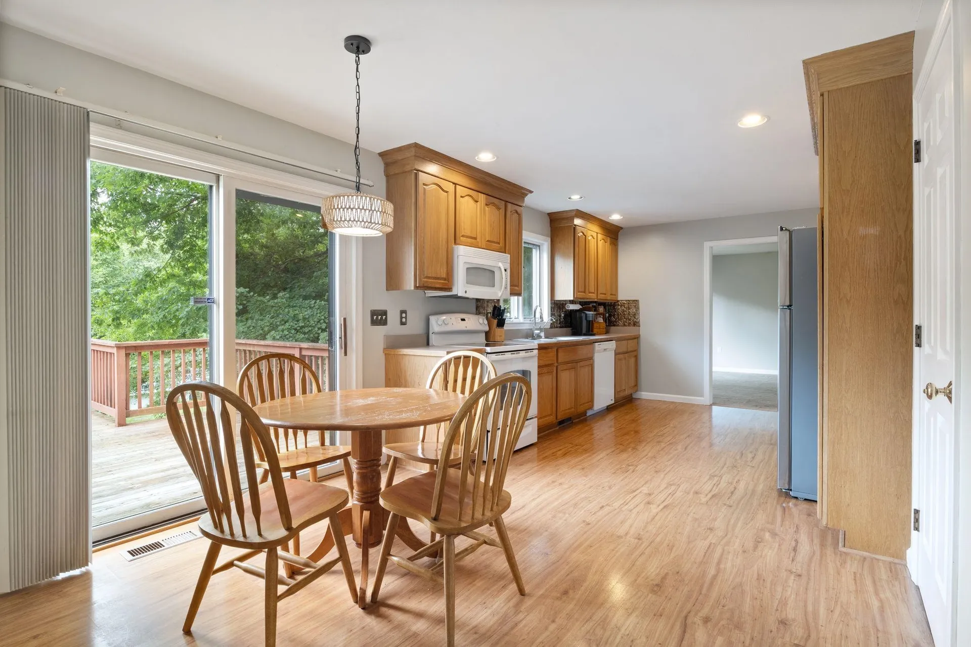 6 Dacotah Street Hampton NH 03842