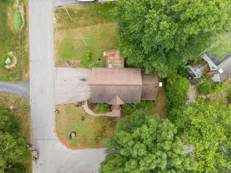 6 Dacotah Street Hampton NH 03842