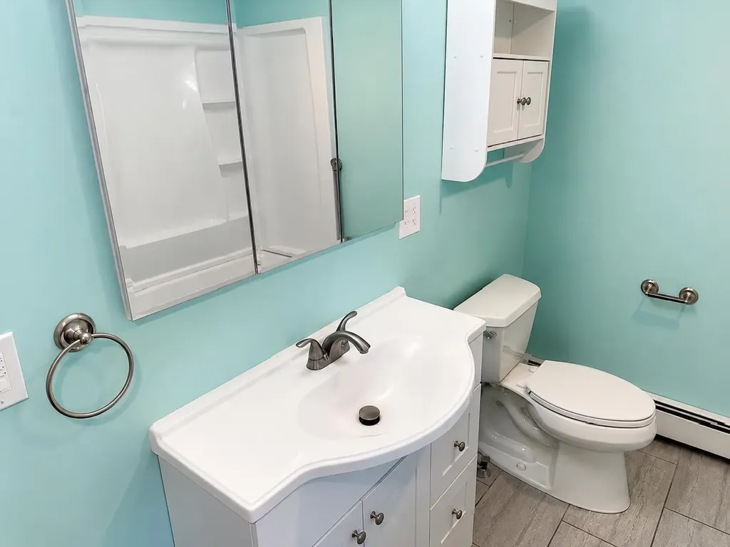 763 Silver Street Manchester NH 03103