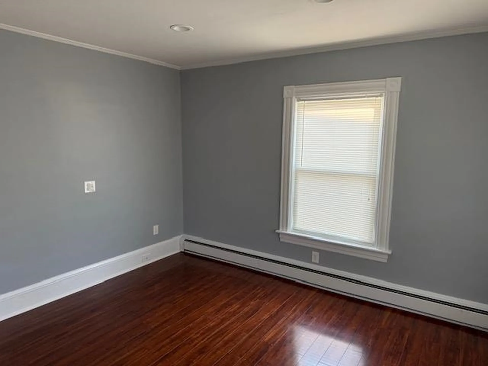 763 Silver Street Manchester NH 03103
