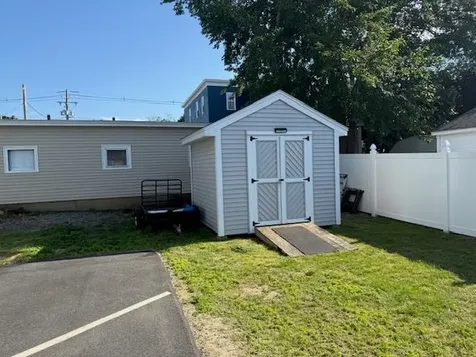 763 Silver Street Manchester NH 03103