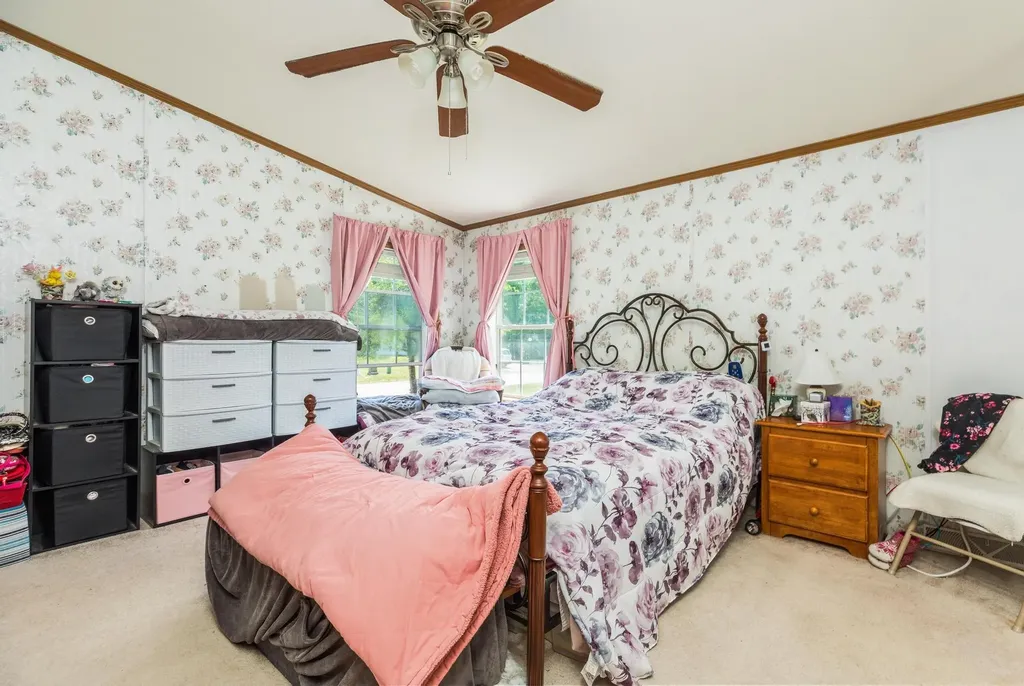 174 Spruce Drive Farmington NH 03836