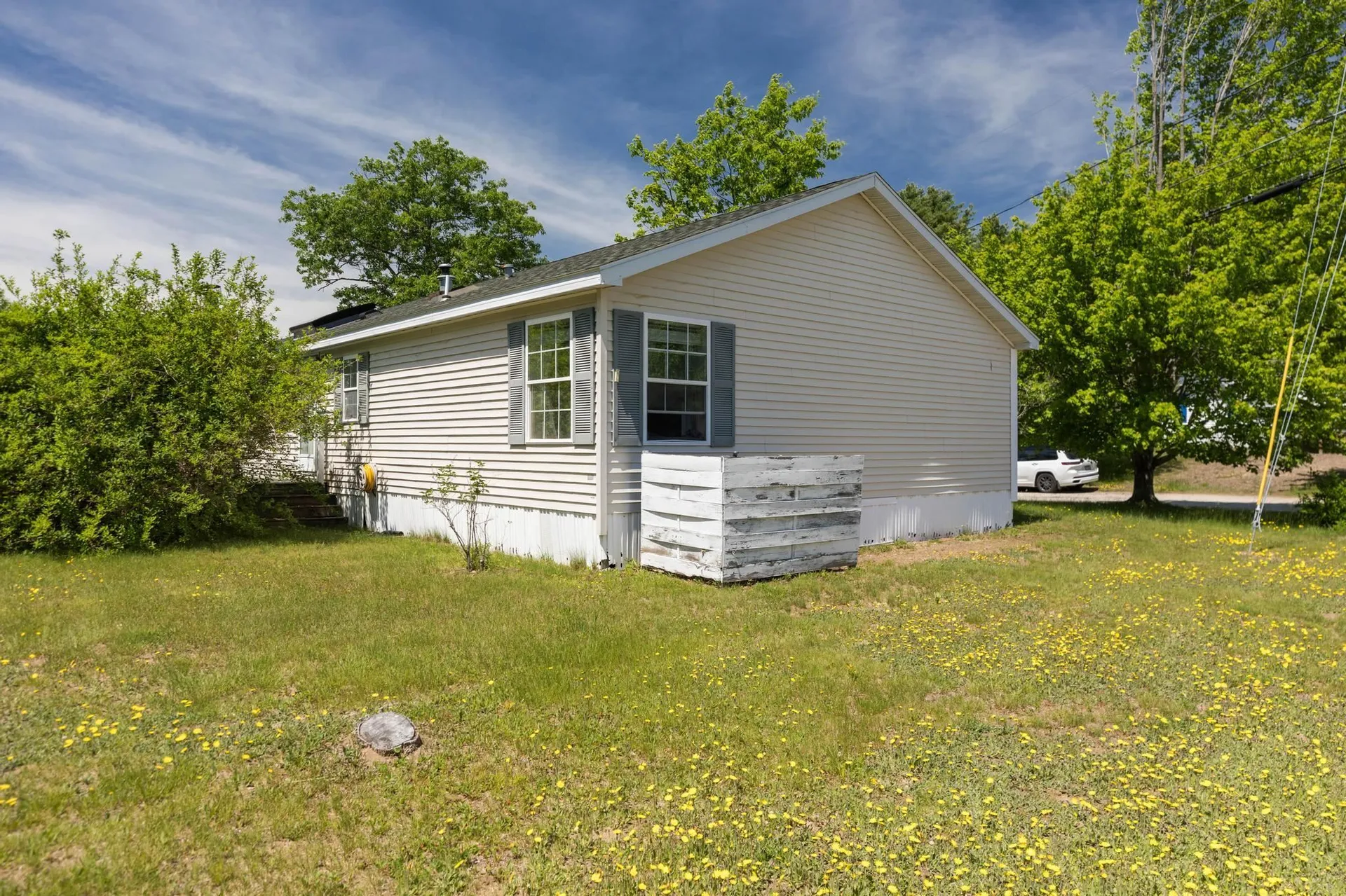 174 Spruce Drive Farmington NH 03836