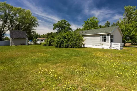 174 Spruce Drive Farmington NH 03836