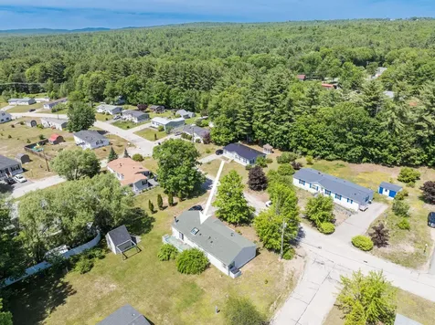 174 Spruce Drive Farmington NH 03836