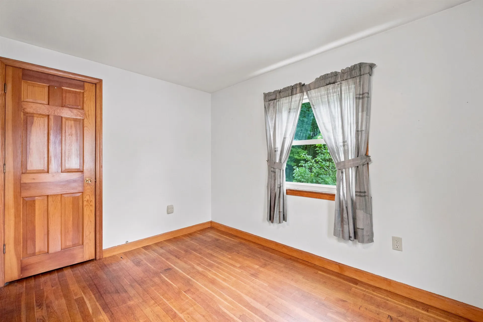 5 Dover Street Concord NH 03301