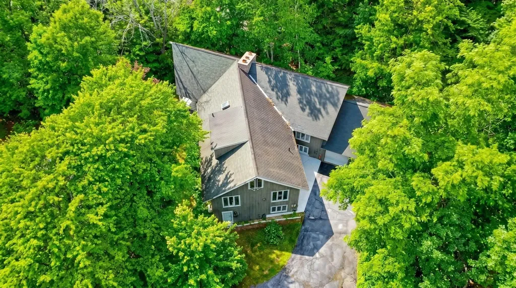 618 Shore Drive Laconia NH 03246