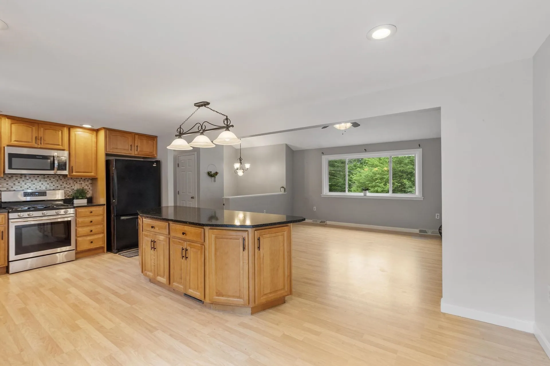 113 Newton Road Plaistow NH 03865