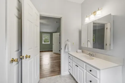 113 Newton Road Plaistow NH 03865