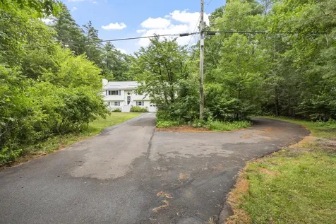 113 Newton Road Plaistow NH 03865
