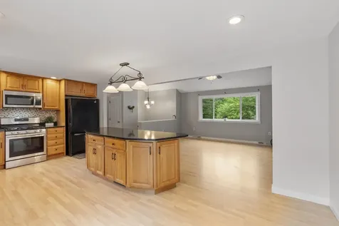 113 Newton Road Plaistow NH 03865