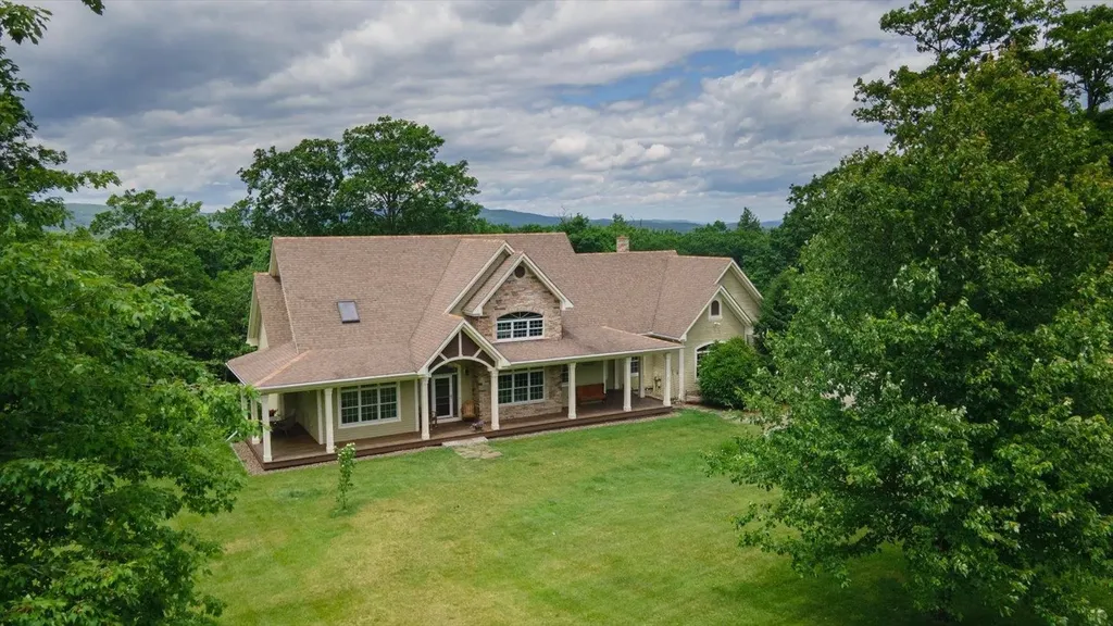 55 Chestnut Hill Road Dublin NH 03444