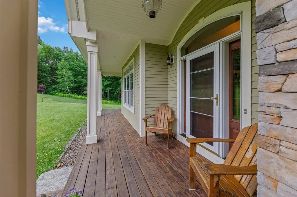 55 Chestnut Hill Road Dublin NH 03444