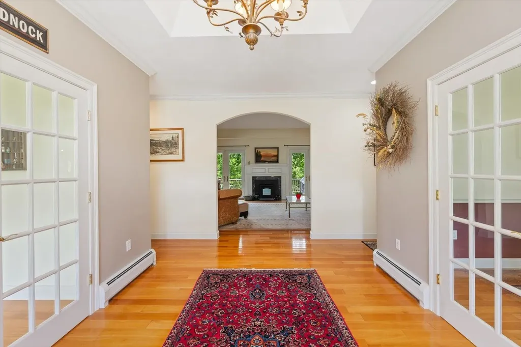 55 Chestnut Hill Road Dublin NH 03444
