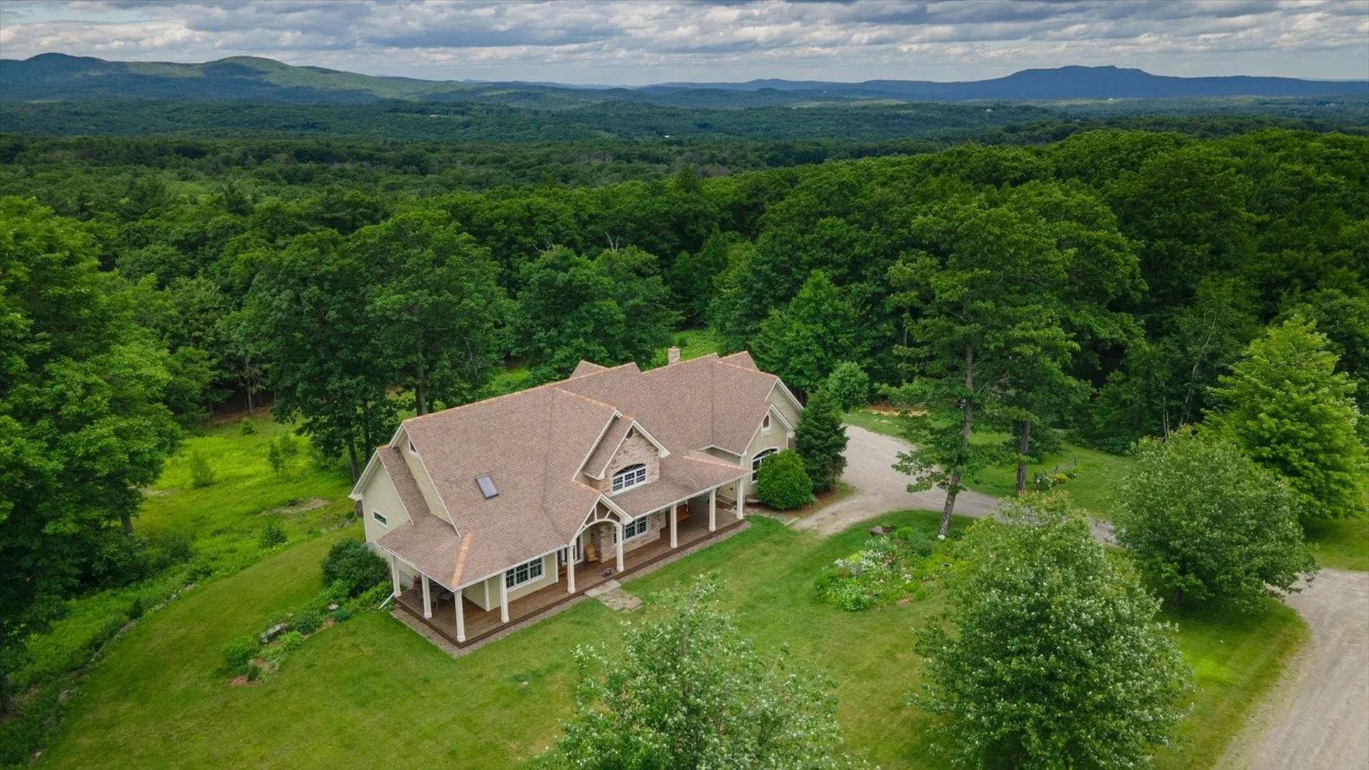 55 Chestnut Hill Road Dublin NH 03444