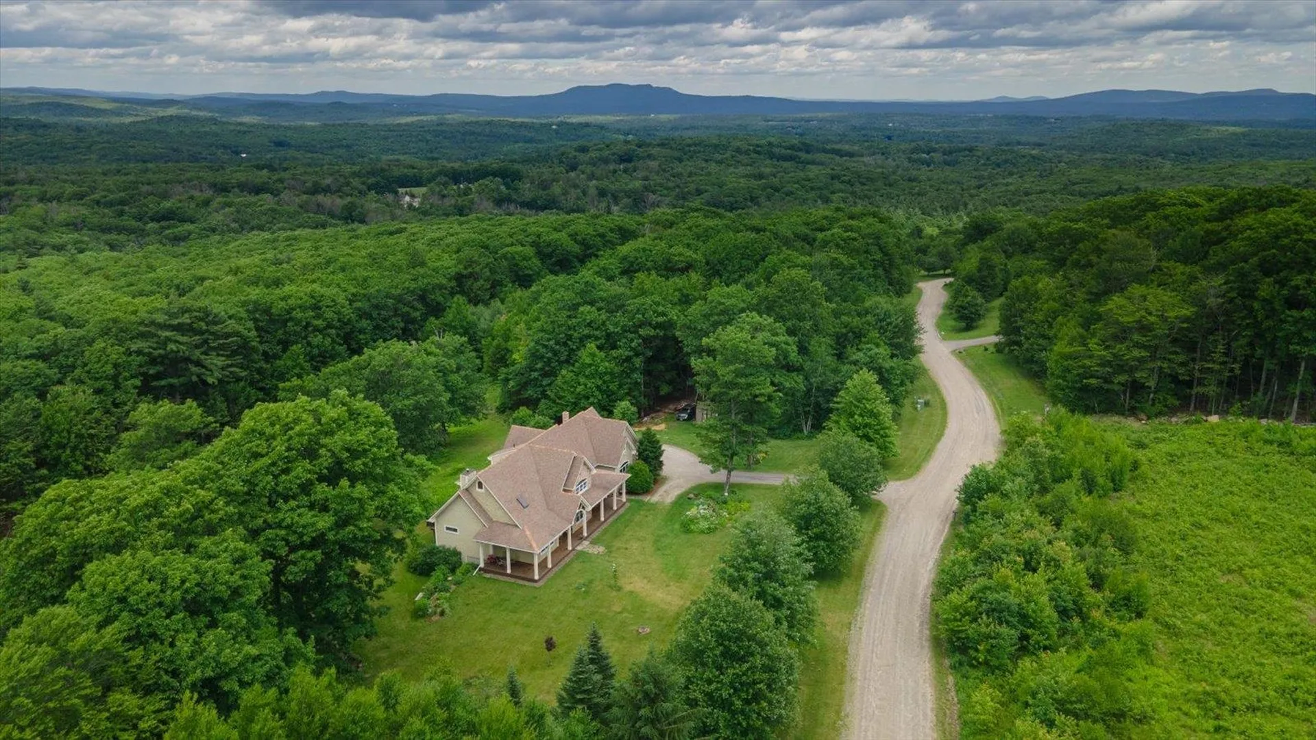 55 Chestnut Hill Road Dublin NH 03444